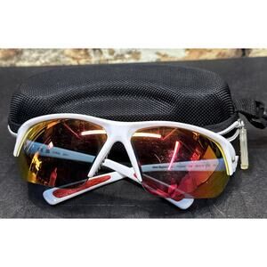 Nike Skylon Ace Men’s Sunglasses Model FQ4683 106 69 10 125